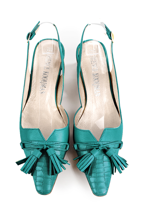 French elegance and refinement for these turquoise blue dress slingback shoes, with a knot, 
                available in many subtle leather and colour combinations. The pretty French spirit of this beautiful pump will accompany your steps nicely and comfortably.
To be personalized or not, with your materials and colors.  
                Matching clutches for parties, ceremonies and weddings.   
                You can customize these shoes to perfectly match your tastes or needs, and have a unique model.  
                Choice of leathers, colours, knots and heels. 
                Wide range of materials and shades carefully chosen.  
                Rich collection of flat, low, mid and high heels.  
                Small and large shoe sizes - Florence KOOIJMAN